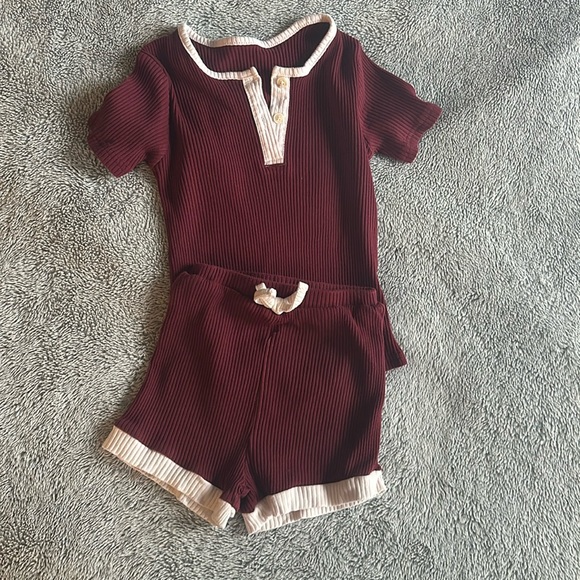 SHEIN Other - 🎀 2pc Girls Shorts and Shirt Set